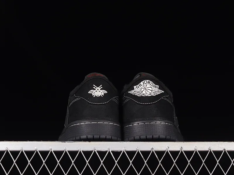 All Categories Air Jordan Jordan Series Basketball Shoes Air Jordan 1 Low LW Version Travis Scott x Nike Air Jordan 1 Low OG SP "Military Blue" AJ1 Joe 1 Overhook Cultural Versatile Casual Sports Basketball Shoes DM7866-001